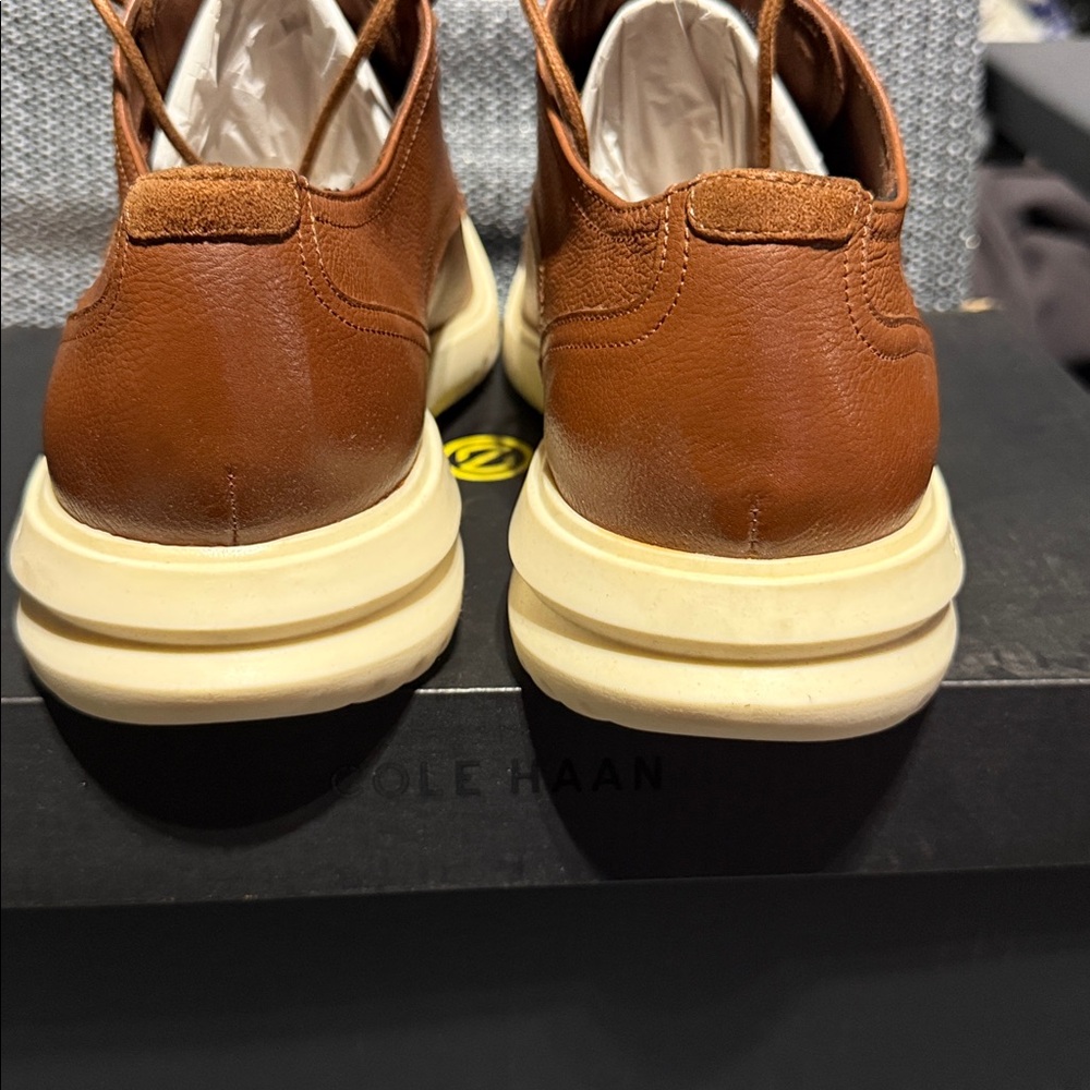 Cole Haan ZeroGrand Shoes. Brown in color. Size 10.5. NIB - Picture 3 of 6